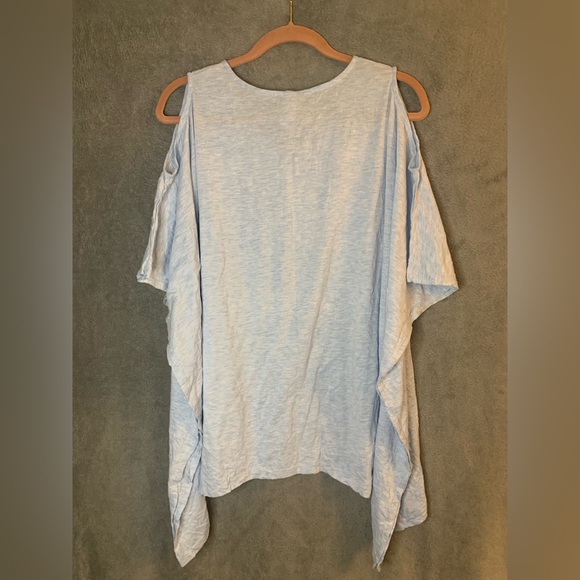 Women’s  Jess and Jane shirt size L light blue, and white - Picture 2 of 3